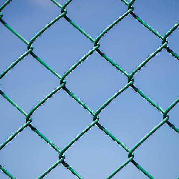 malla-ciclonica-pvc-verde-600x600